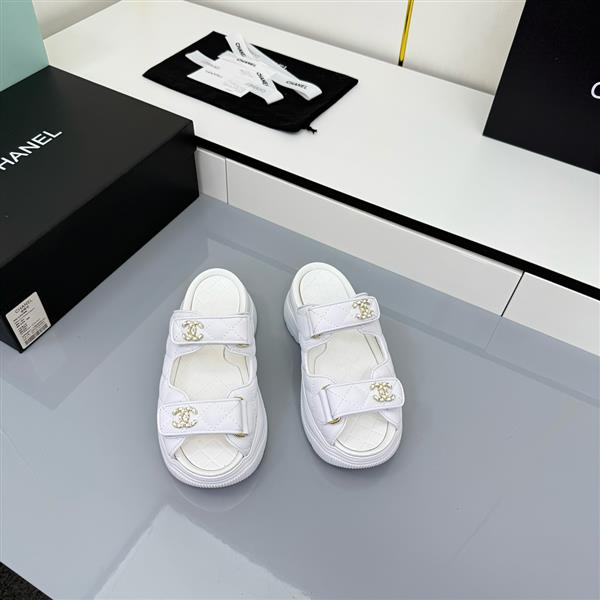 20251128184516759 290